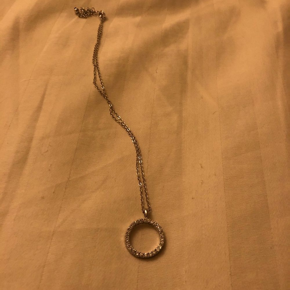 Infinity circle silver necklace - Picture 3 of 3